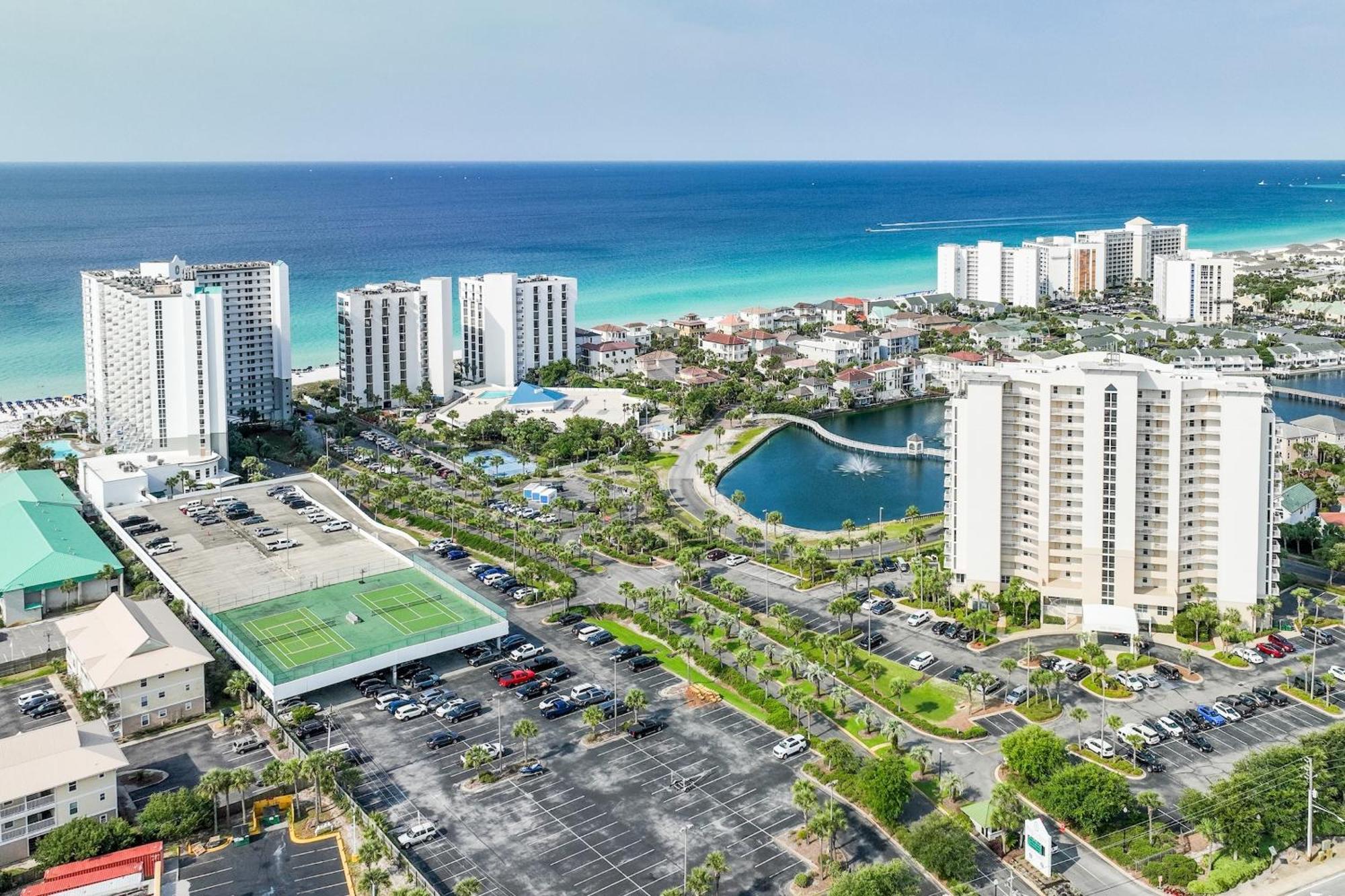 Pelican Beach Resort By Panhandle Getaways Destin Eksteriør billede